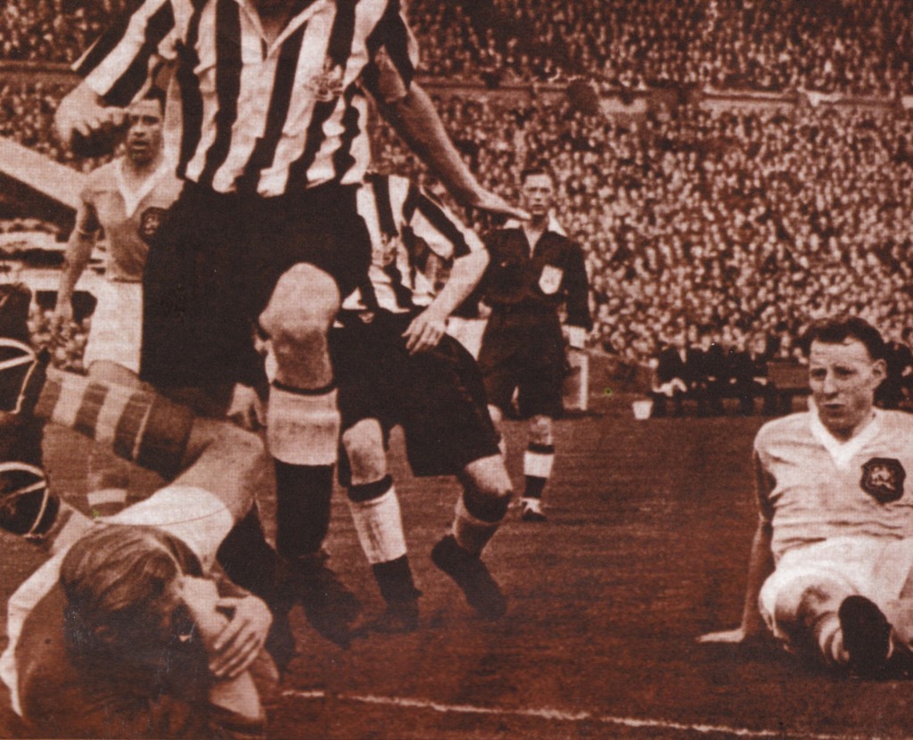 Manchester City v Newcastle United FA Cup Final 1954/55 – City Til I Die